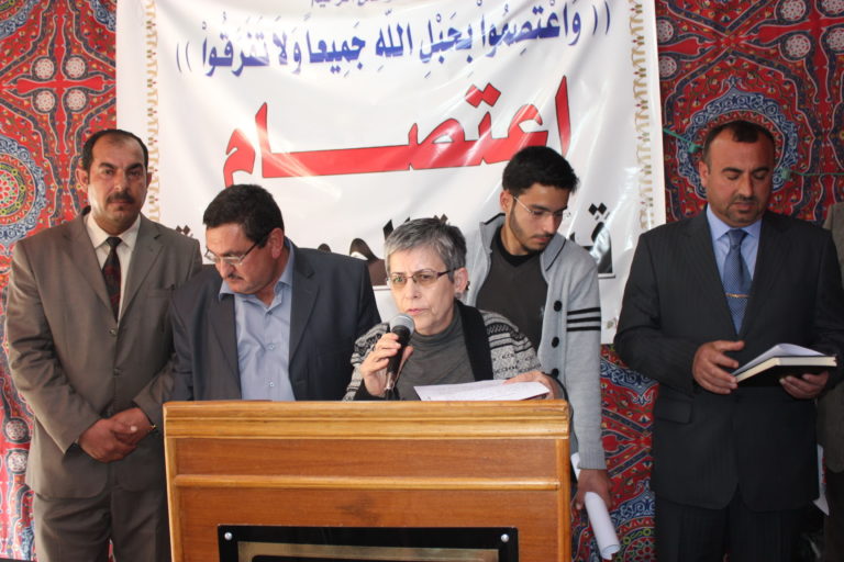Baghdadi Organizations Visit the Sit-in in Ramadi and Support Their Demands