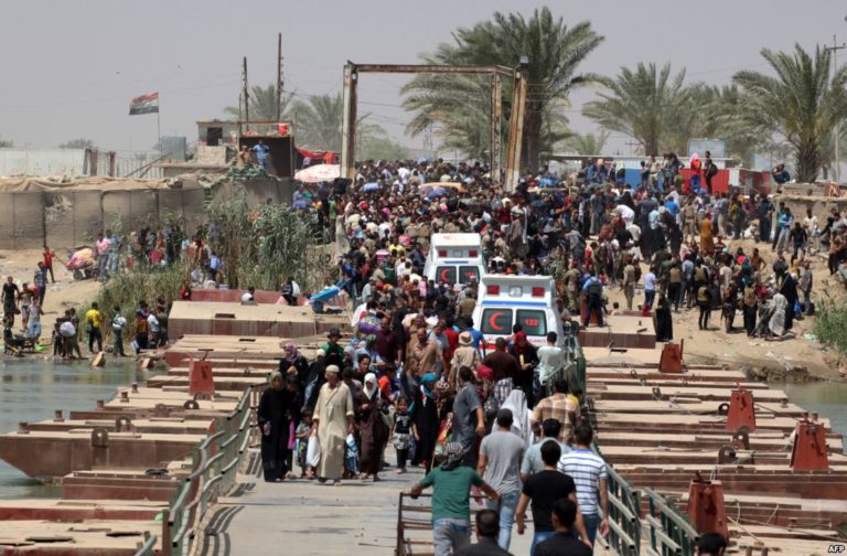 Iraq: Curbs Put War’s Displaced at Risk